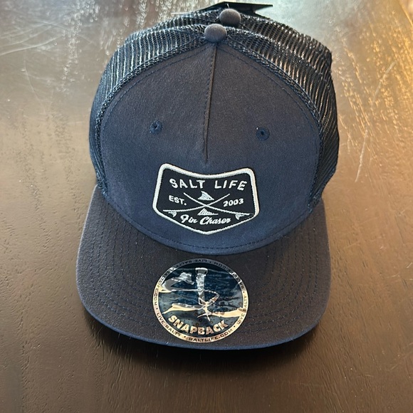Salt Life SnapBack hat - Picture 1 of 2